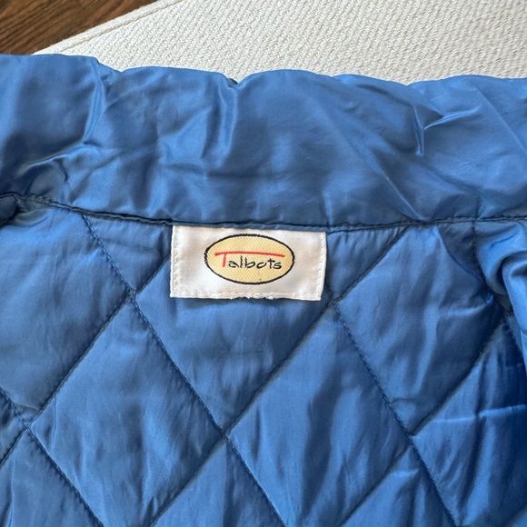 Talbots Quilted Shirttail Vest in a Vibrant Sapphire Blue - Picture 5 of 7